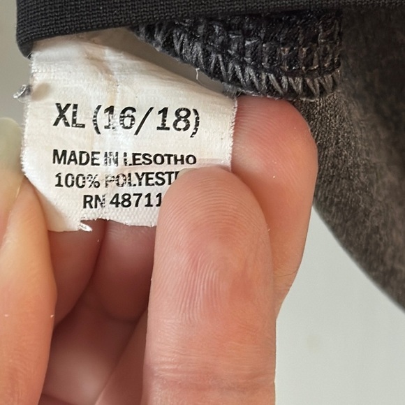 MTA Sport Gray and Black Long Sleeve Athletic Tee - Picture 6 of 6